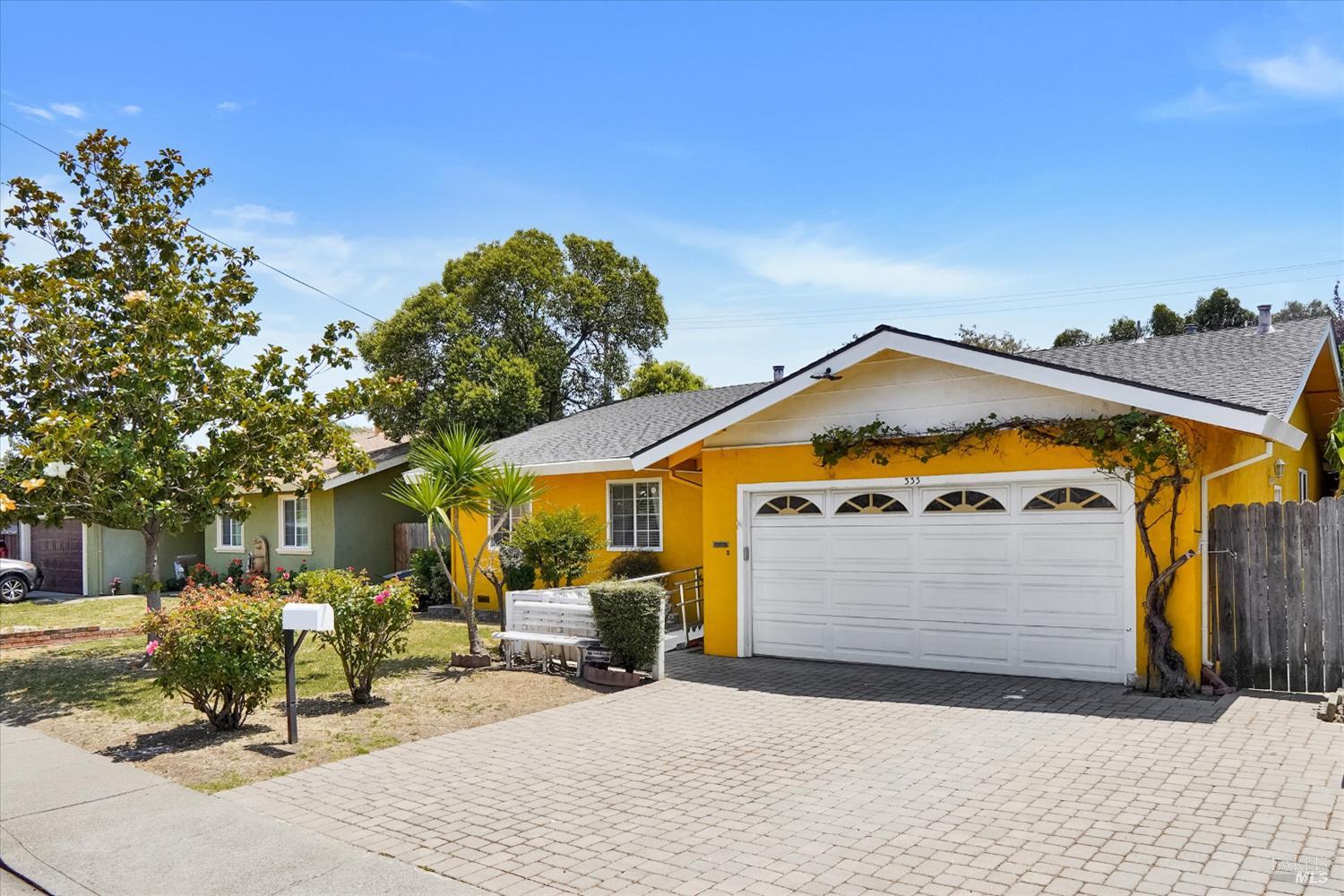Dahlia Street, Fairfield, California image 1