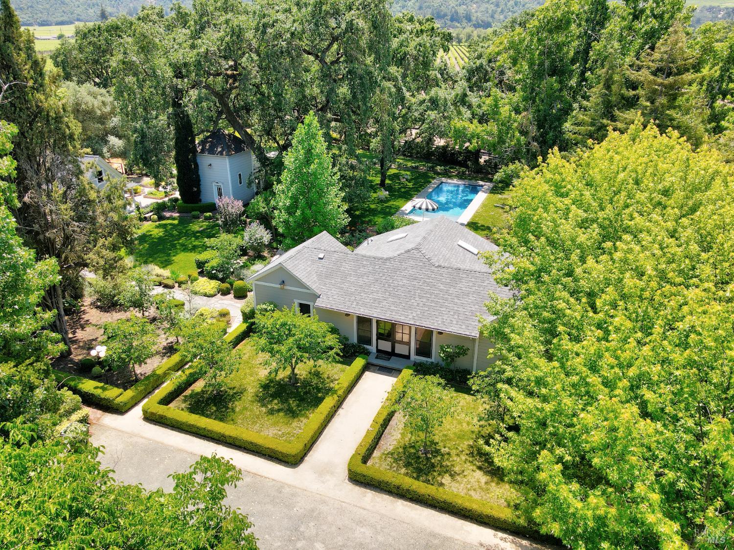 7491 Saint Helena Hwy