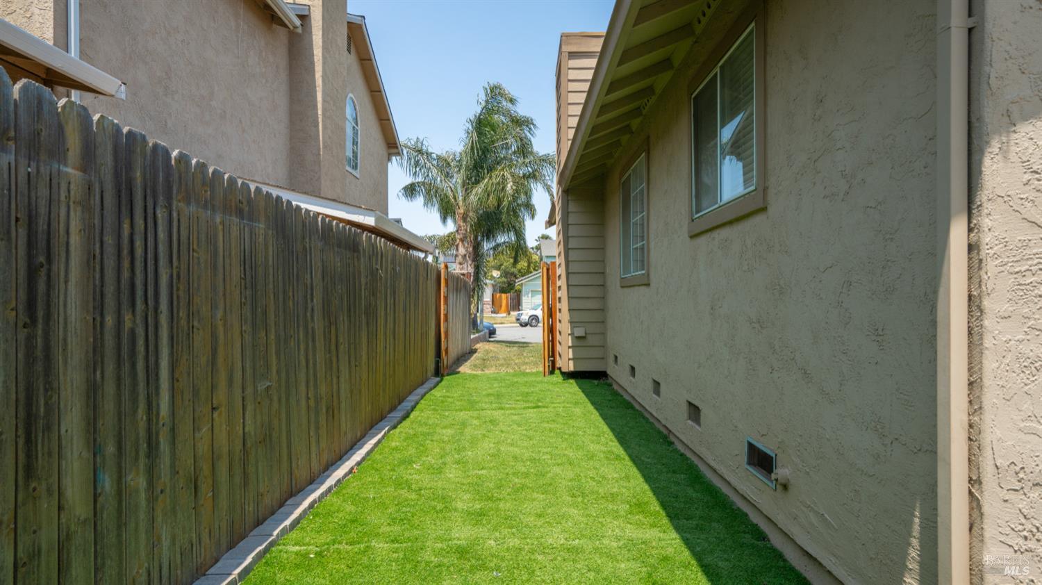 Detail Gallery Image 24 of 31 For 371 Bottlebrush Ct, Suisun City,  CA 94585 - 3 Beds | 2 Baths