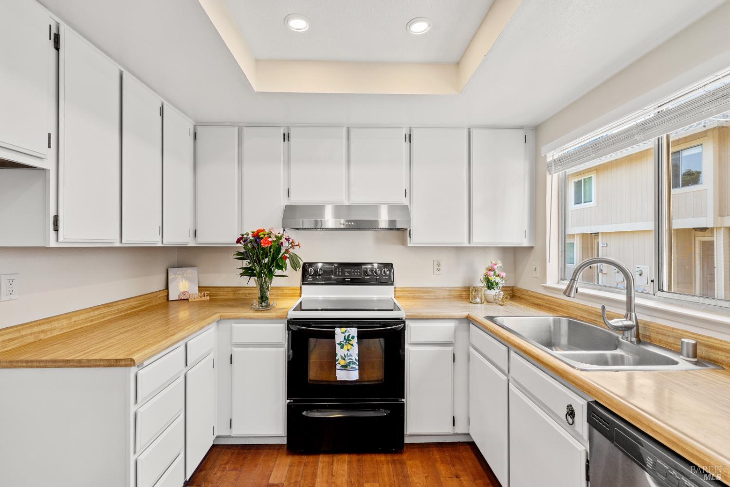 Detail Gallery Image 1 of 1 For 7127 Camino Colegio Unkn, Rohnert Park,  CA 94928 - 2 Beds | 2 Baths