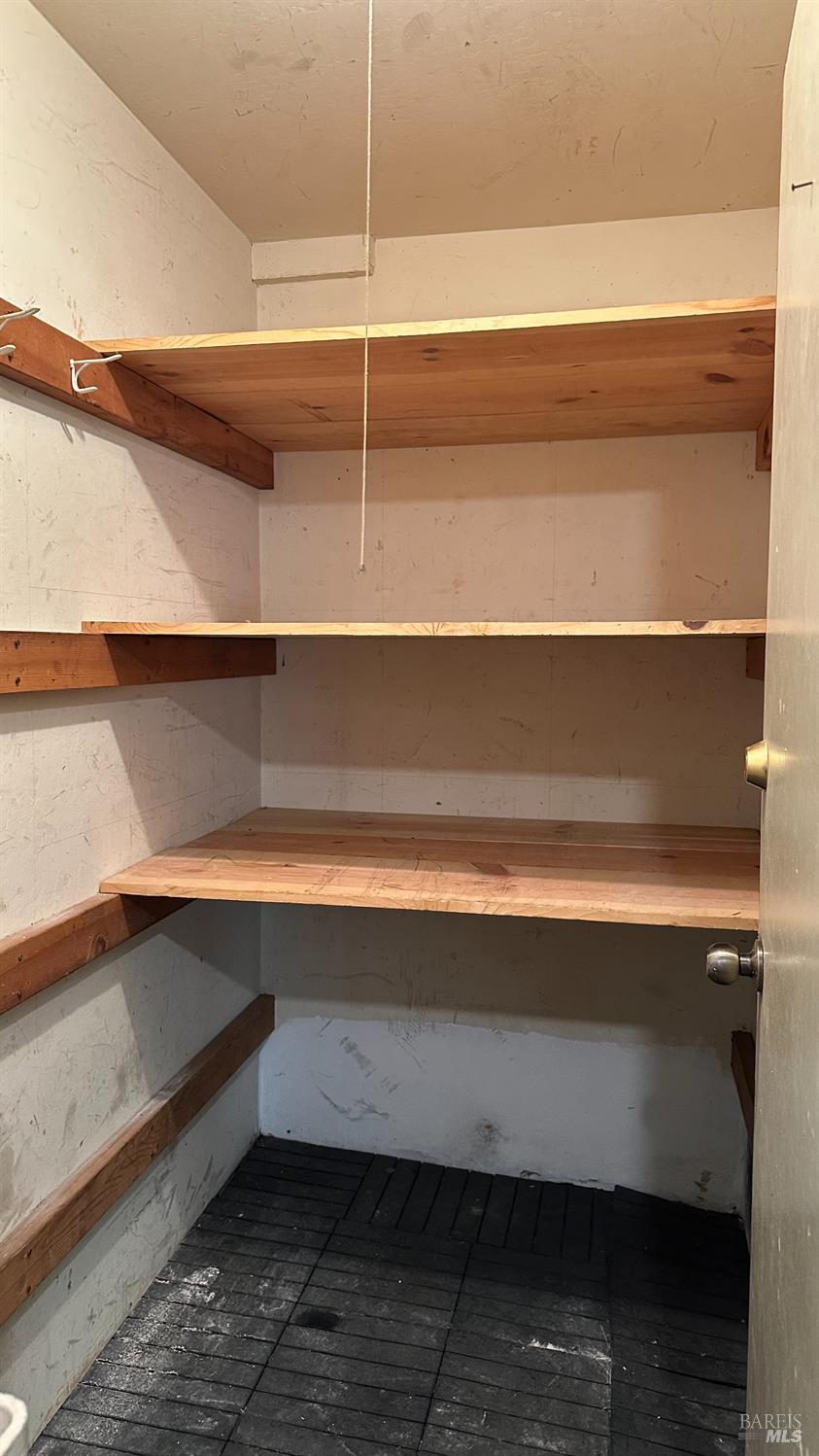 Detail Gallery Image 19 of 23 For 20 Luna Ln #1,  San Anselmo,  CA 94960 - 1 Beds | 1 Baths