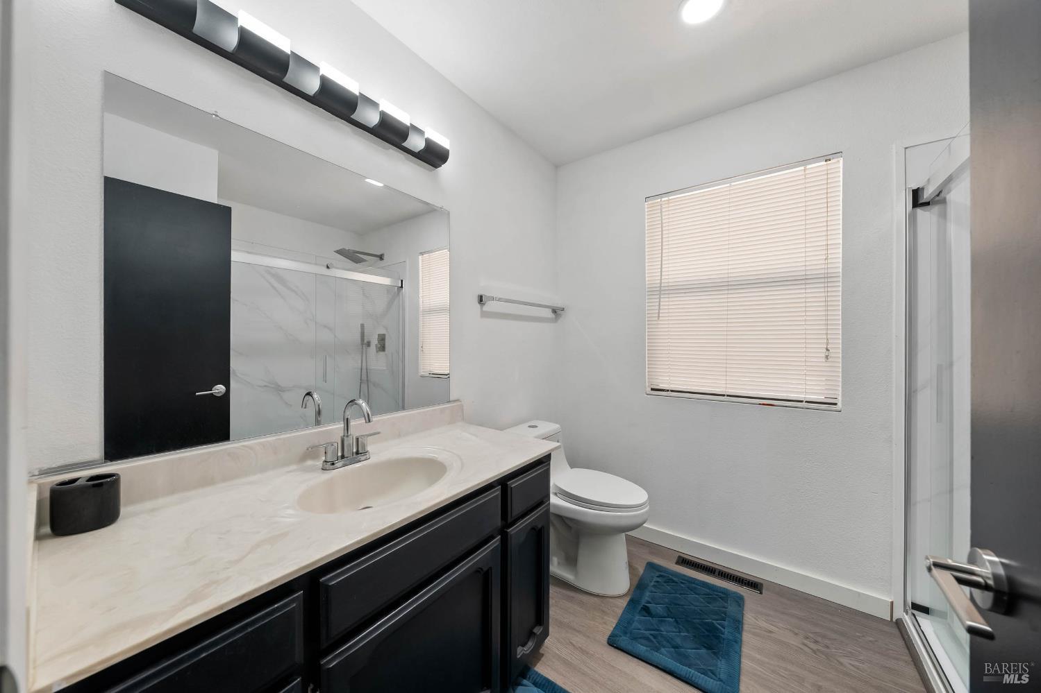 Detail Gallery Image 20 of 37 For 16300 Ponderosa Dr, Cobb,  CA 95426 - 2 Beds | 1/1 Baths