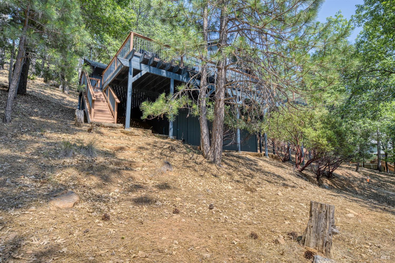 Detail Gallery Image 27 of 37 For 16300 Ponderosa Dr, Cobb,  CA 95426 - 2 Beds | 1/1 Baths