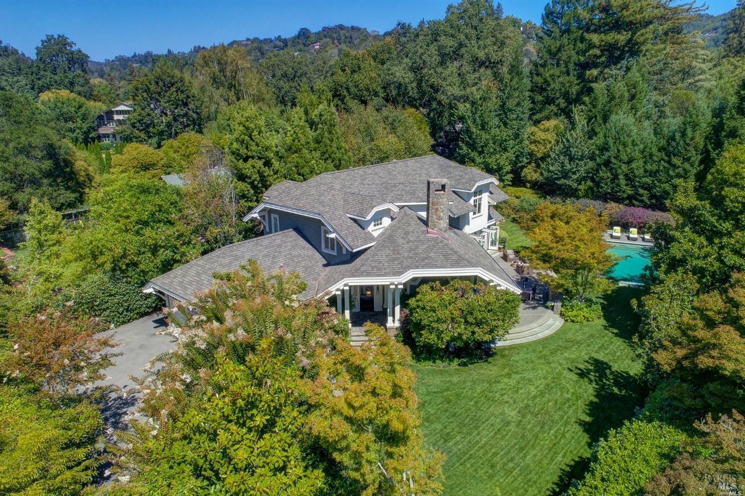 Detail Gallery Image 1 of 1 For 20 Shady Ln, Ross,  CA 94957 - 5 Beds | 4 Baths
