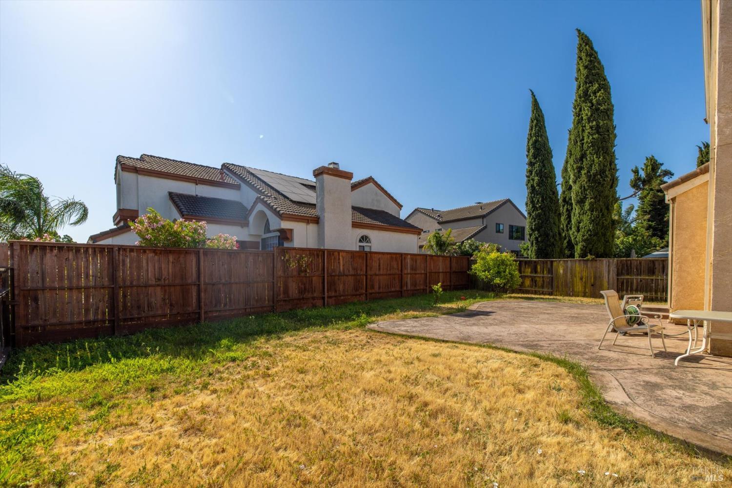 Detail Gallery Image 24 of 31 For 491 Branceford Ct, Suisun City,  CA 94585 - 4 Beds | 2/1 Baths