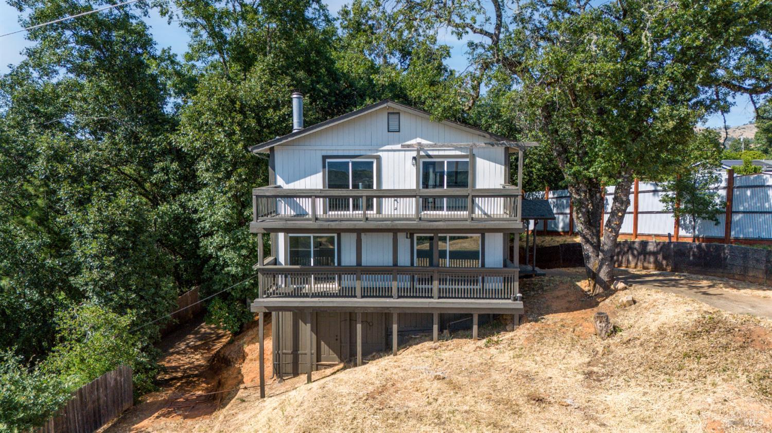 Detail Gallery Image 2 of 35 For 3850 Road B Unkn, Redwood Valley,  CA 95470 - 3 Beds | 2/1 Baths