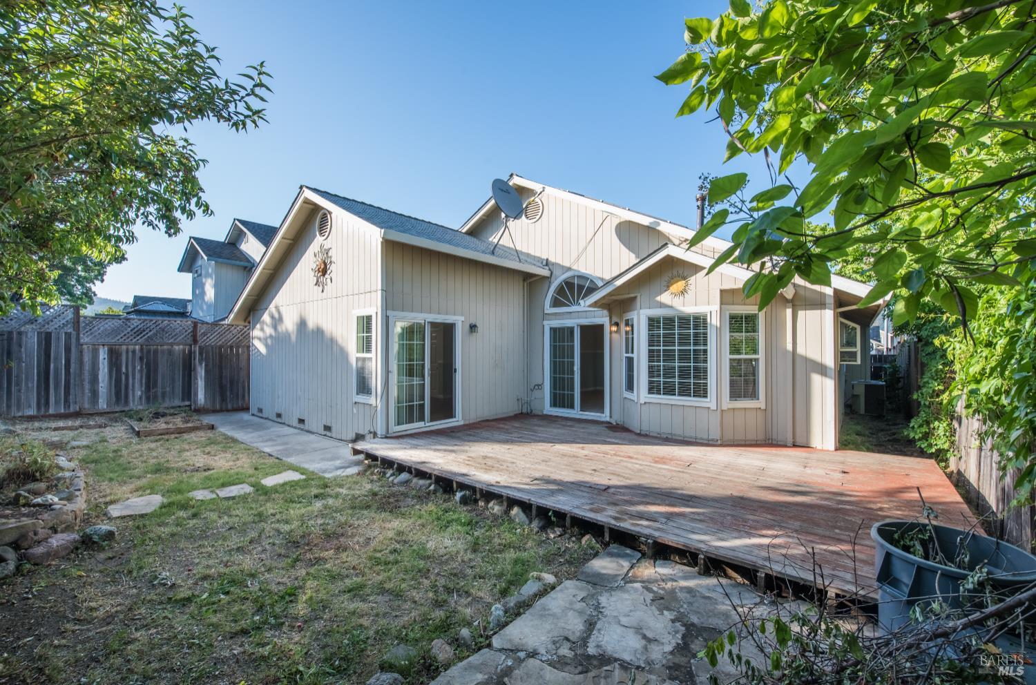 Detail Gallery Image 31 of 31 For 135 Furber Ln, Cloverdale,  CA 95425 - 3 Beds | 2 Baths
