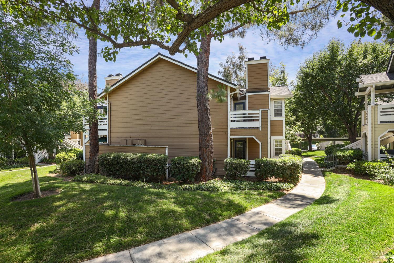 N Texas Street #129, Fairfield, California image 2