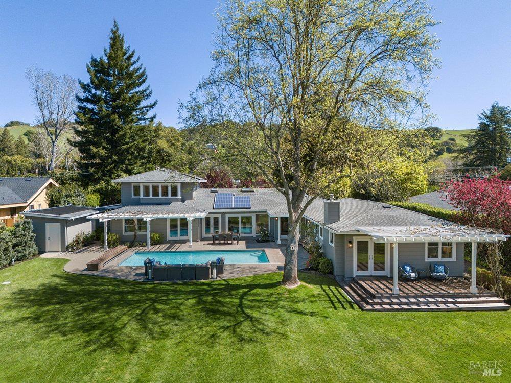 Detail Gallery Image 41 of 46 For Address Is Not Disclosed, San Anselmo,  CA 94960 - 4 Beds | 4/1 Baths