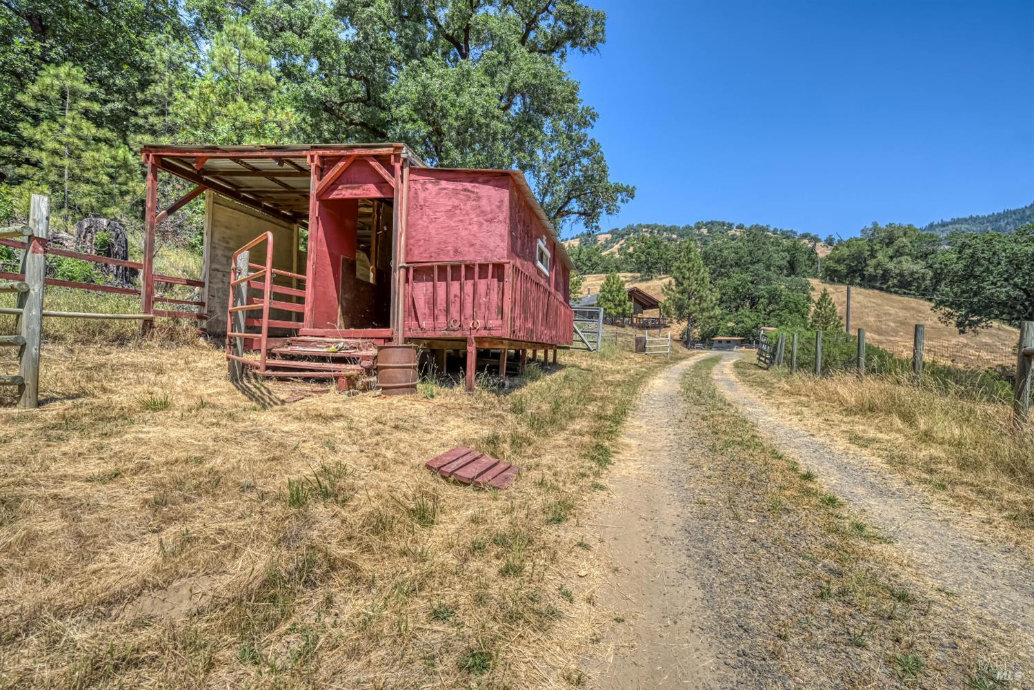 Detail Gallery Image 35 of 46 For 12790 Pine Ave, Potter Valley,  CA 95469 - 2 Beds | 1 Baths