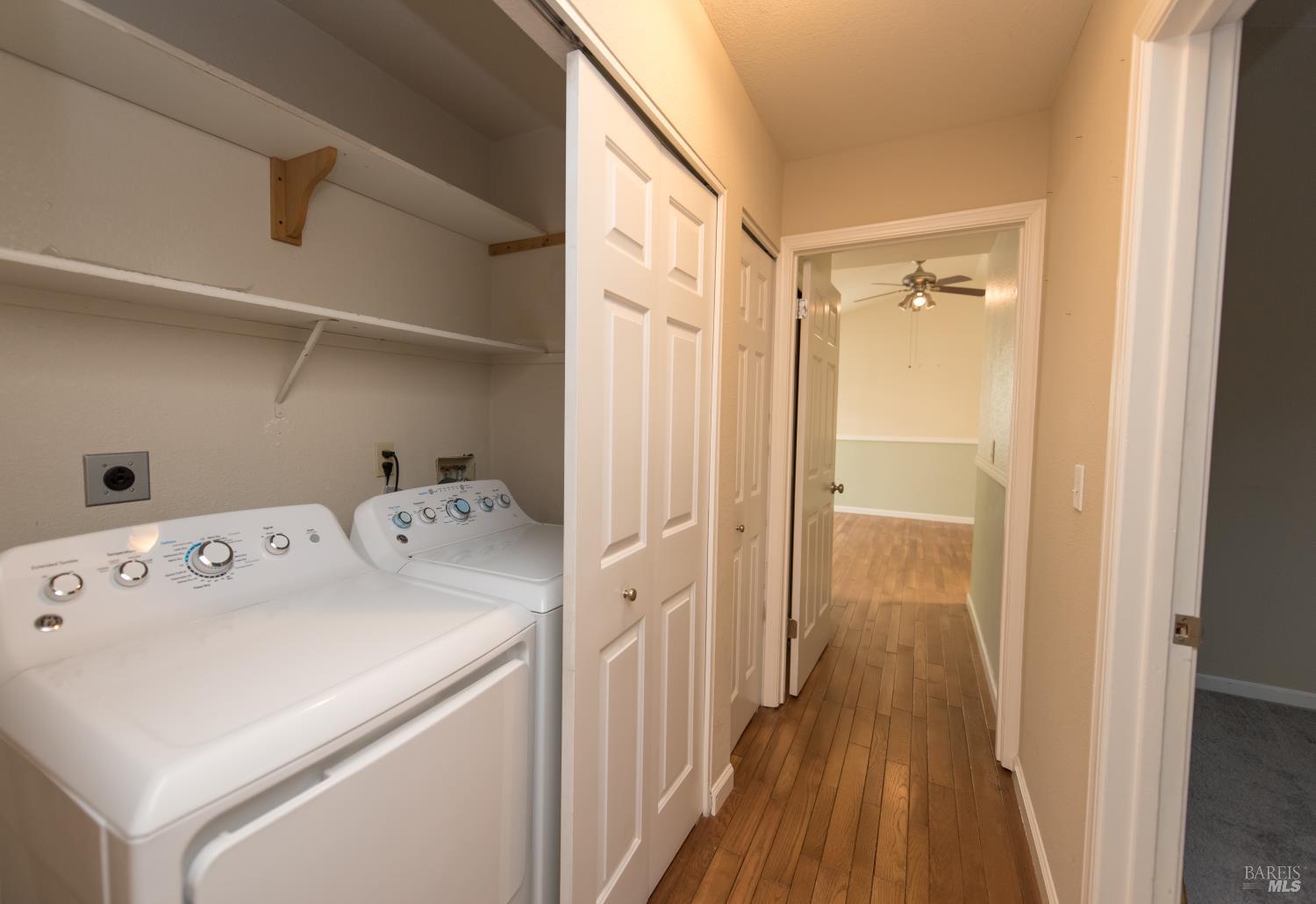 Detail Gallery Image 30 of 31 For 135 Furber Ln, Cloverdale,  CA 95425 - 3 Beds | 2 Baths