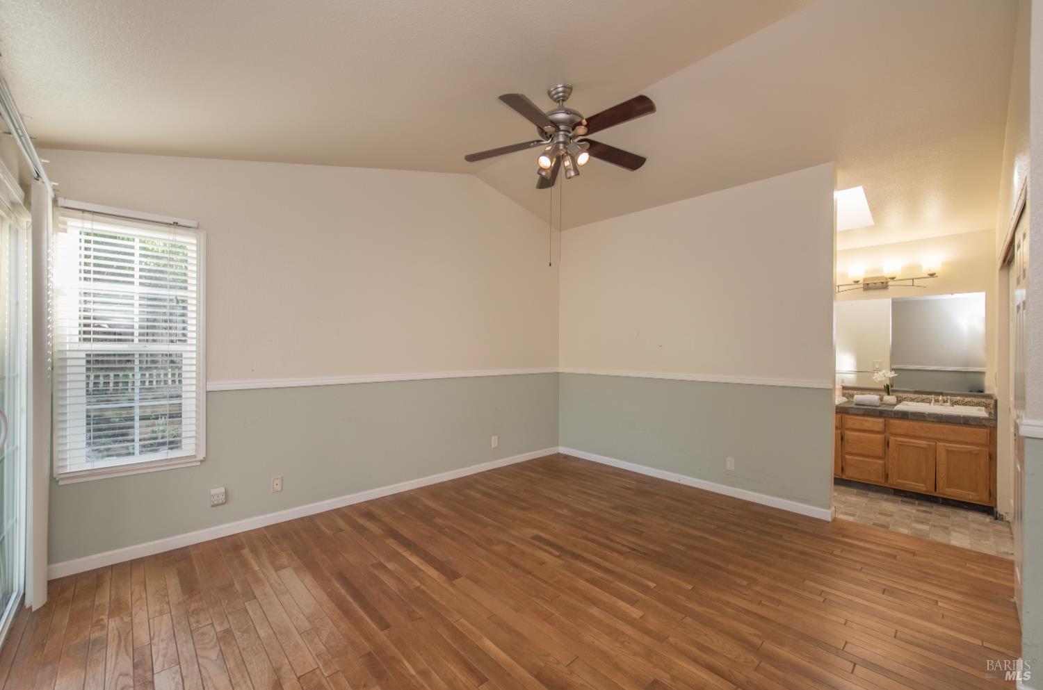Detail Gallery Image 20 of 31 For 135 Furber Ln, Cloverdale,  CA 95425 - 3 Beds | 2 Baths