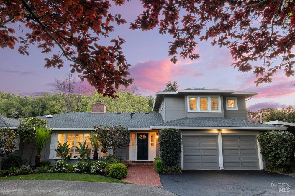 Detail Gallery Image 1 of 46 For Address Is Not Disclosed, San Anselmo,  CA 94960 - 4 Beds | 4/1 Baths