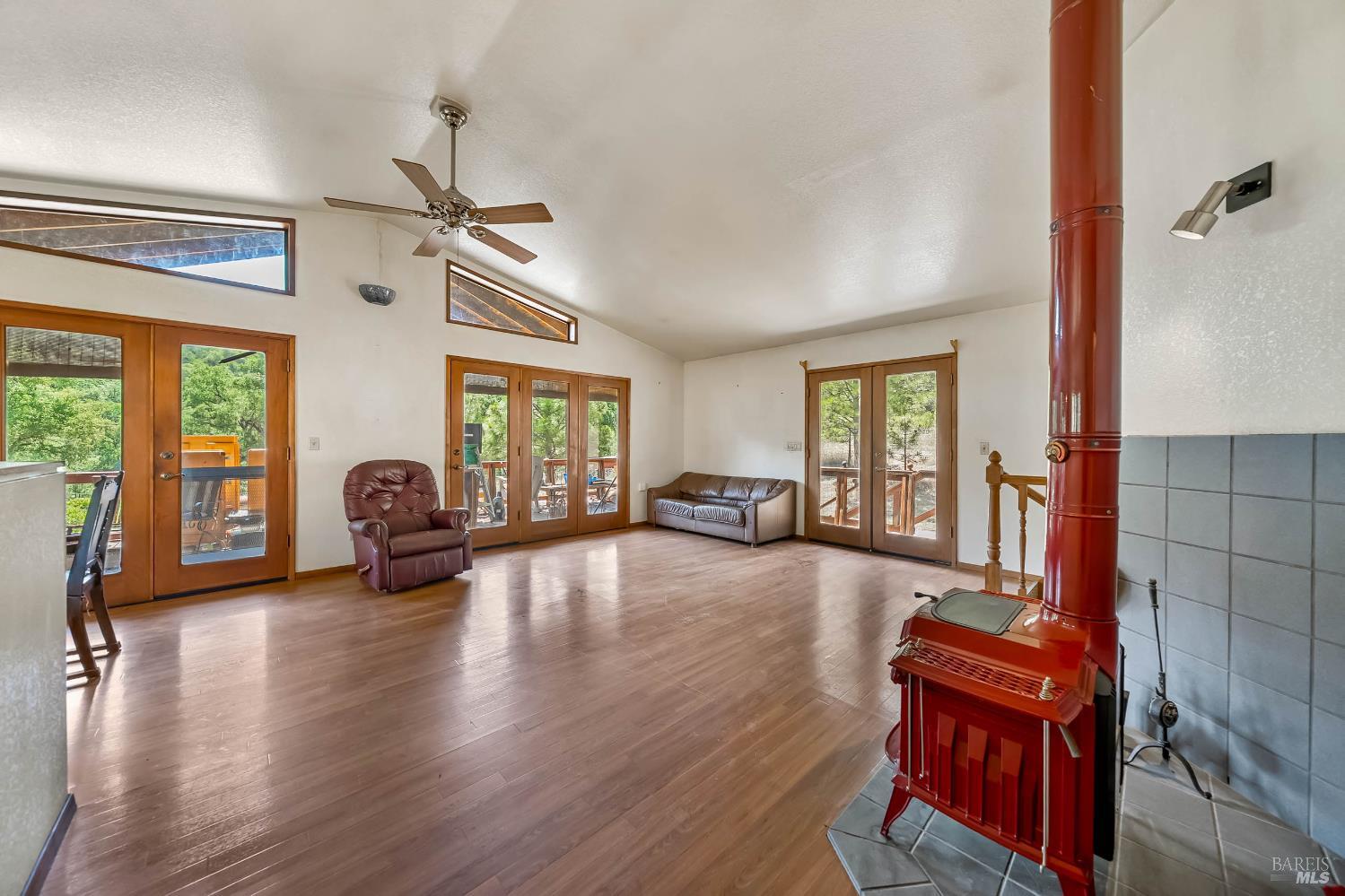 Detail Gallery Image 30 of 46 For 12790 Pine Ave, Potter Valley,  CA 95469 - 2 Beds | 1 Baths
