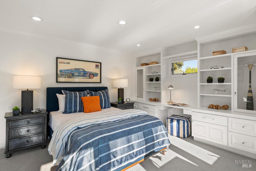 Detail Gallery Image 33 of 46 For Address Is Not Disclosed, San Anselmo,  CA 94960 - 4 Beds | 4/1 Baths