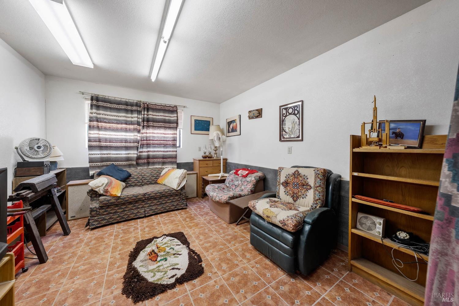Detail Gallery Image 16 of 46 For 12790 Pine Ave, Potter Valley,  CA 95469 - 2 Beds | 1 Baths