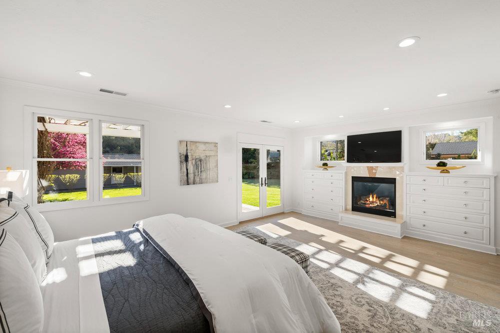 Detail Gallery Image 22 of 46 For Address Is Not Disclosed, San Anselmo,  CA 94960 - 4 Beds | 4/1 Baths
