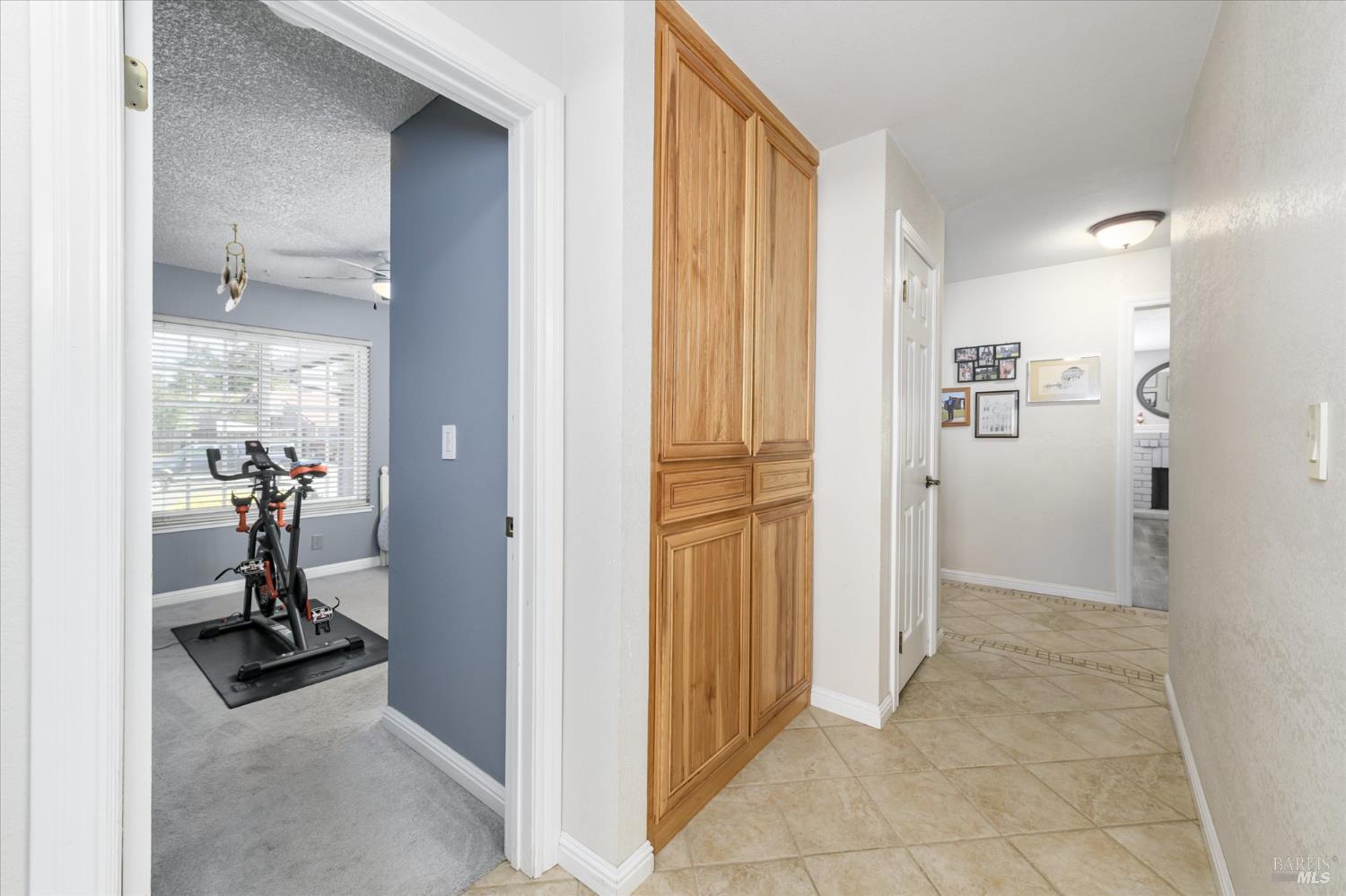 Detail Gallery Image 24 of 52 For 531 Locust Dr, Vallejo,  CA 94591 - 4 Beds | 2 Baths