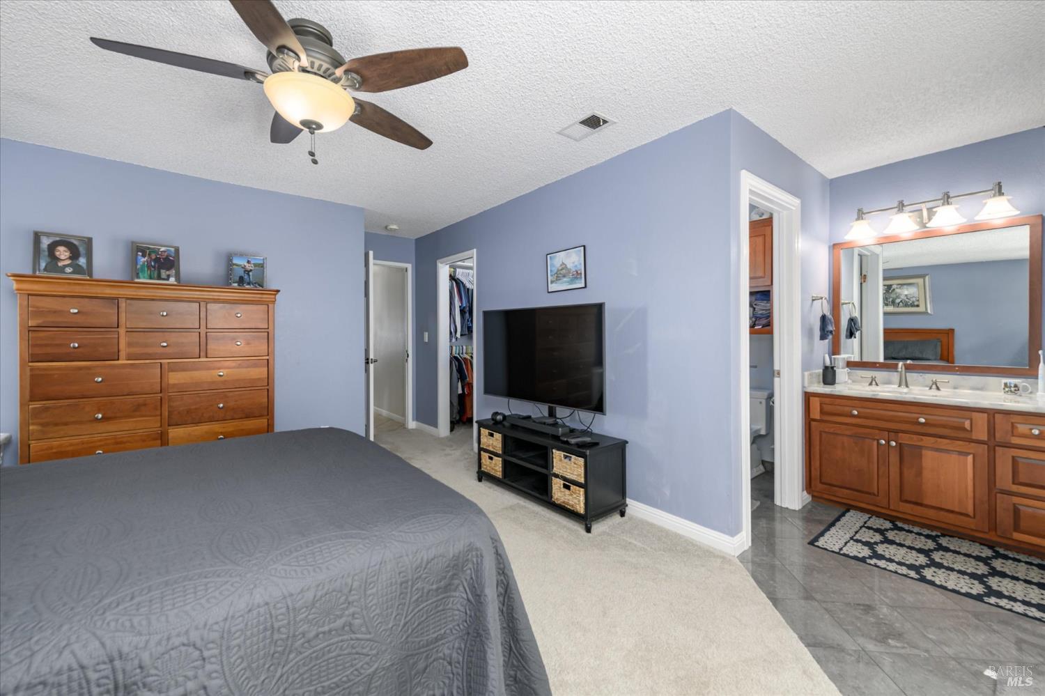 Detail Gallery Image 20 of 52 For 531 Locust Dr, Vallejo,  CA 94591 - 4 Beds | 2 Baths