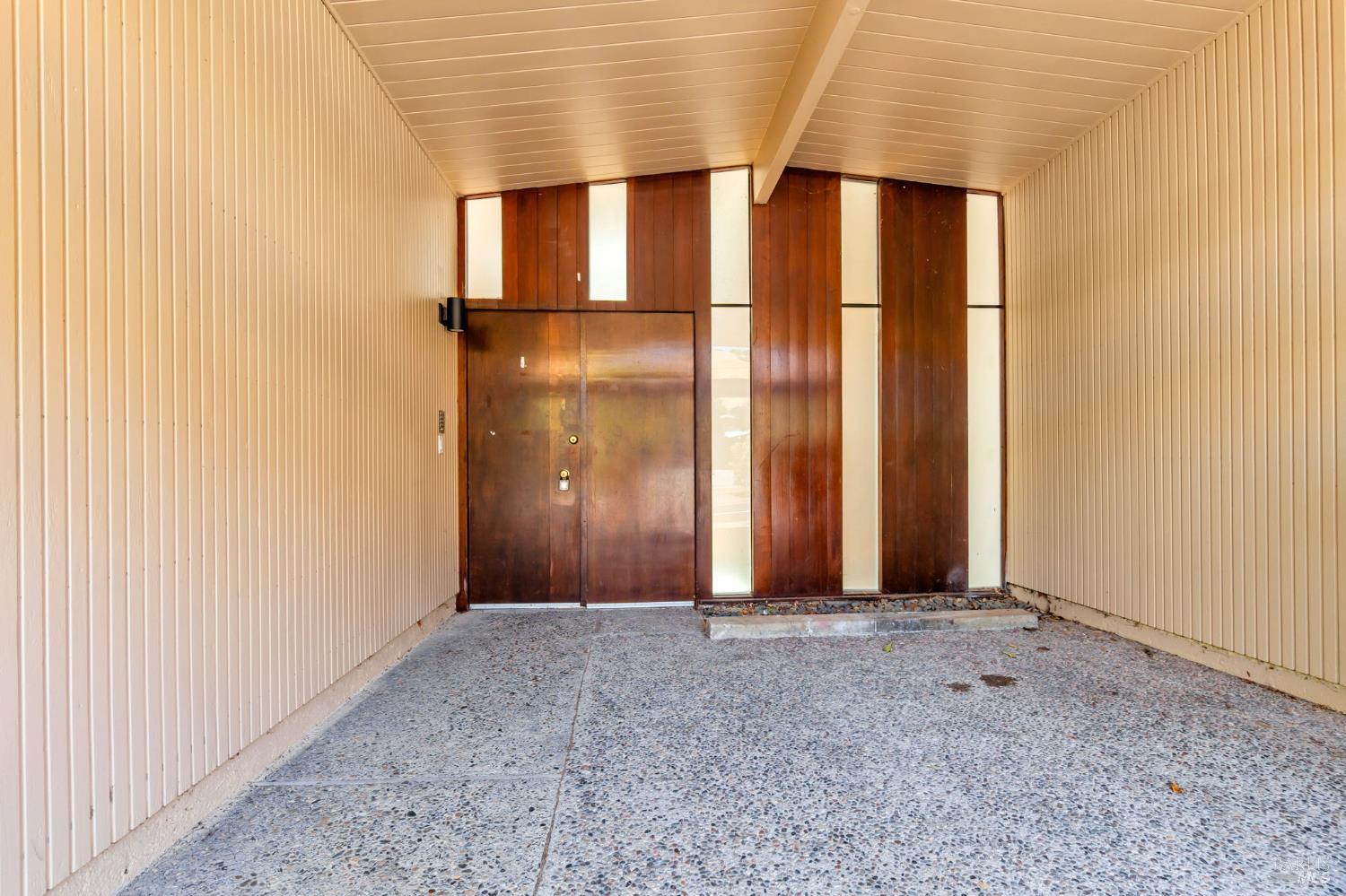Detail Gallery Image 5 of 57 For 915 Del Ganado Rd, San Rafael,  CA 94030 - 3 Beds | 2 Baths
