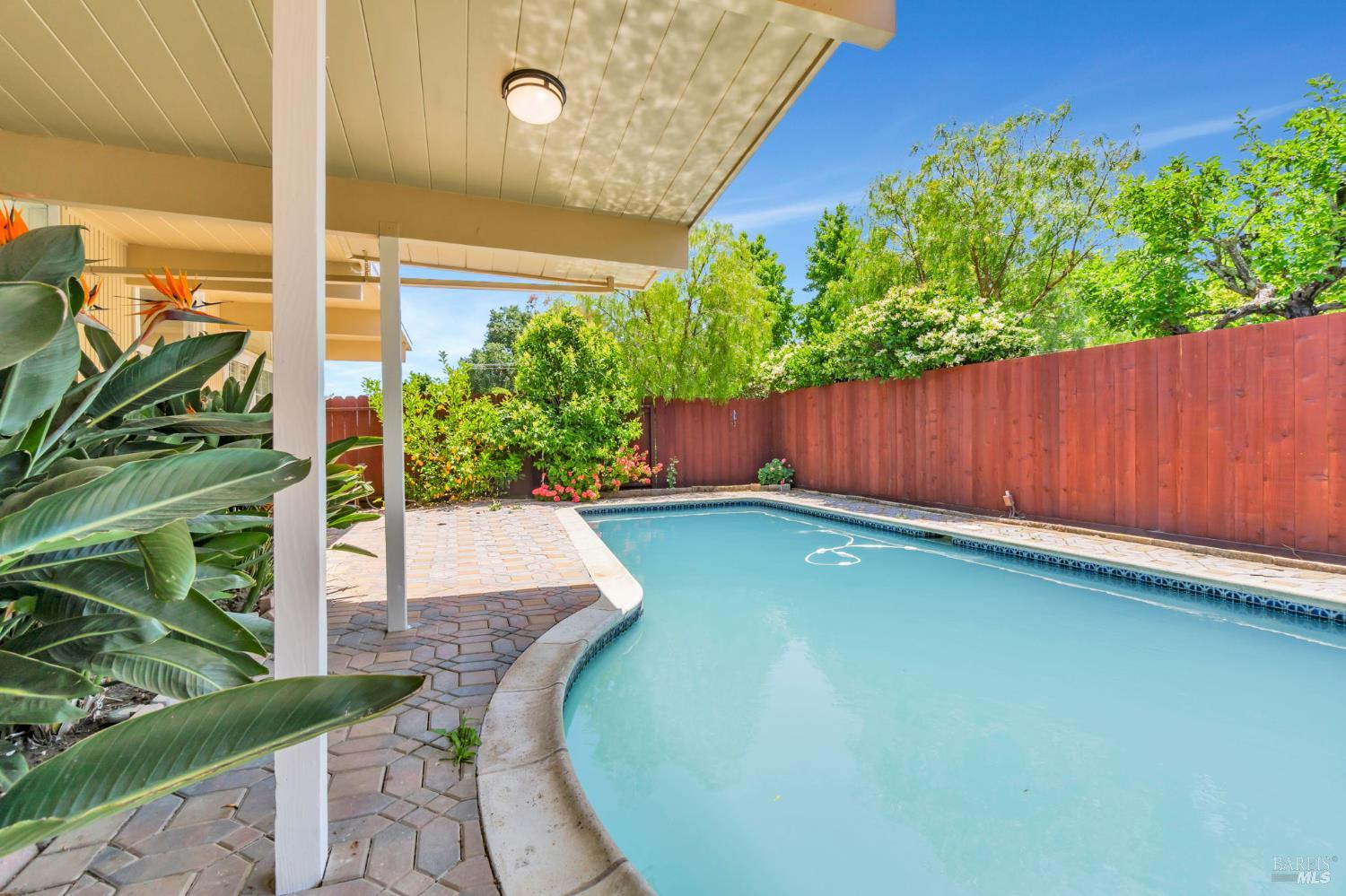 Detail Gallery Image 53 of 57 For 915 Del Ganado Rd, San Rafael,  CA 94030 - 3 Beds | 2 Baths