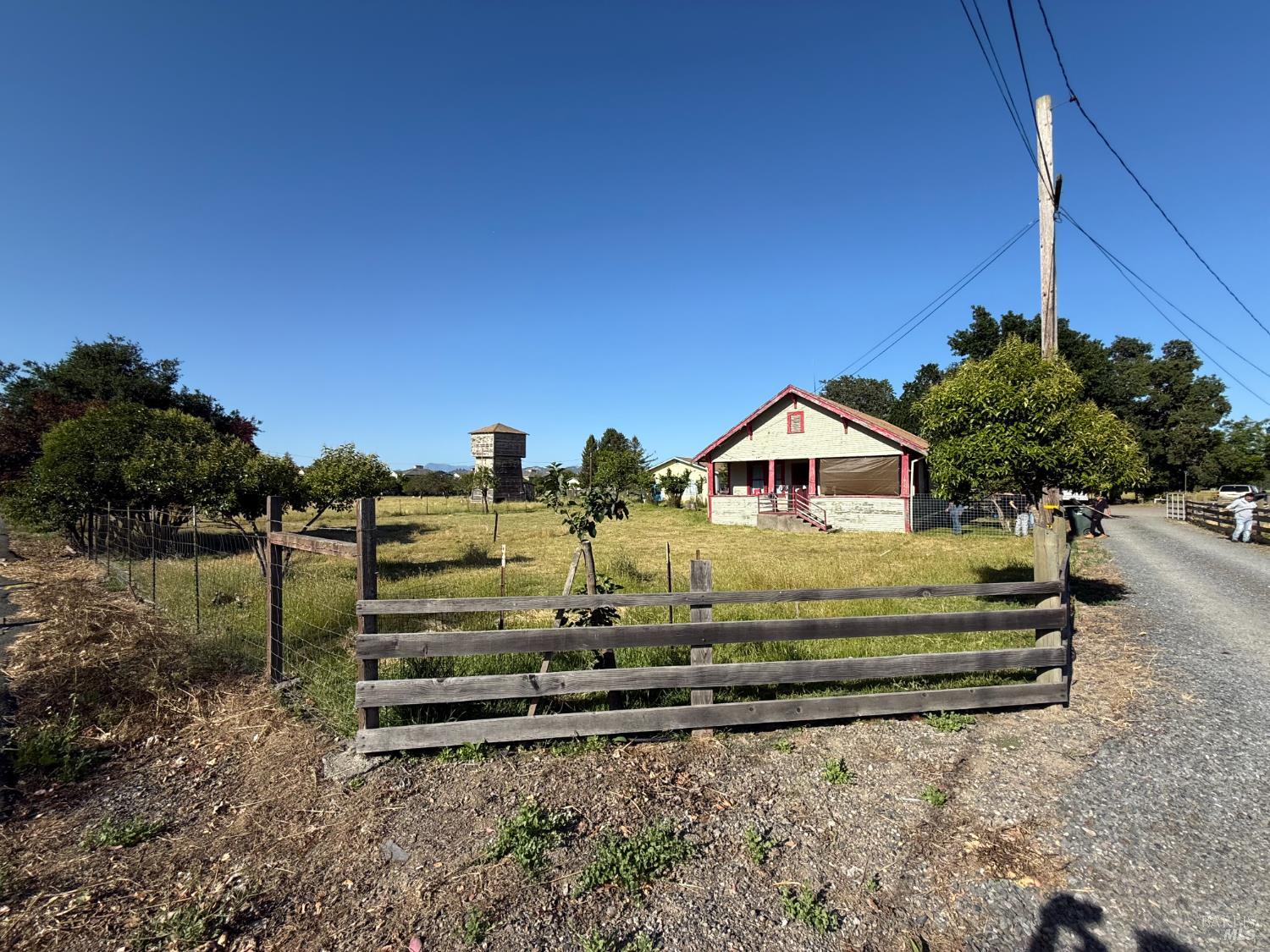 Detail Gallery Image 7 of 28 For 2082 Fulton Rd, Santa Rosa,  CA 95403 - – Beds | – Baths