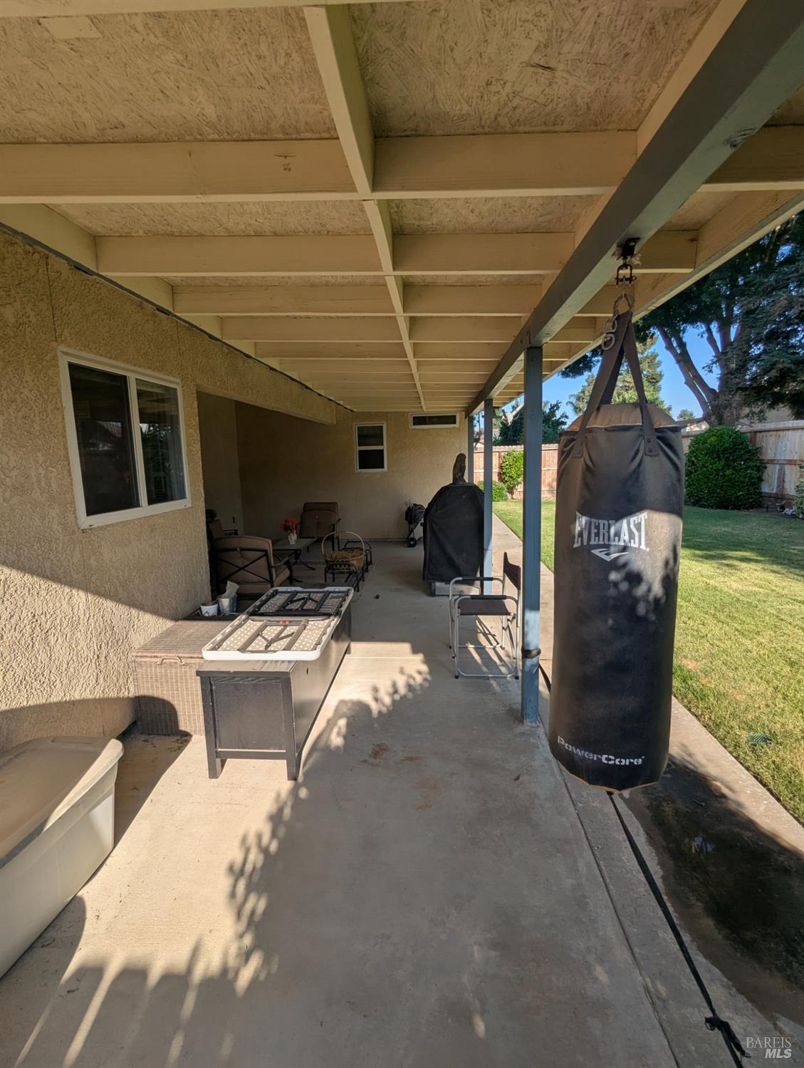 Detail Gallery Image 8 of 31 For 3041 Ren Way, Madera,  CA 93637 - 3 Beds | 2 Baths