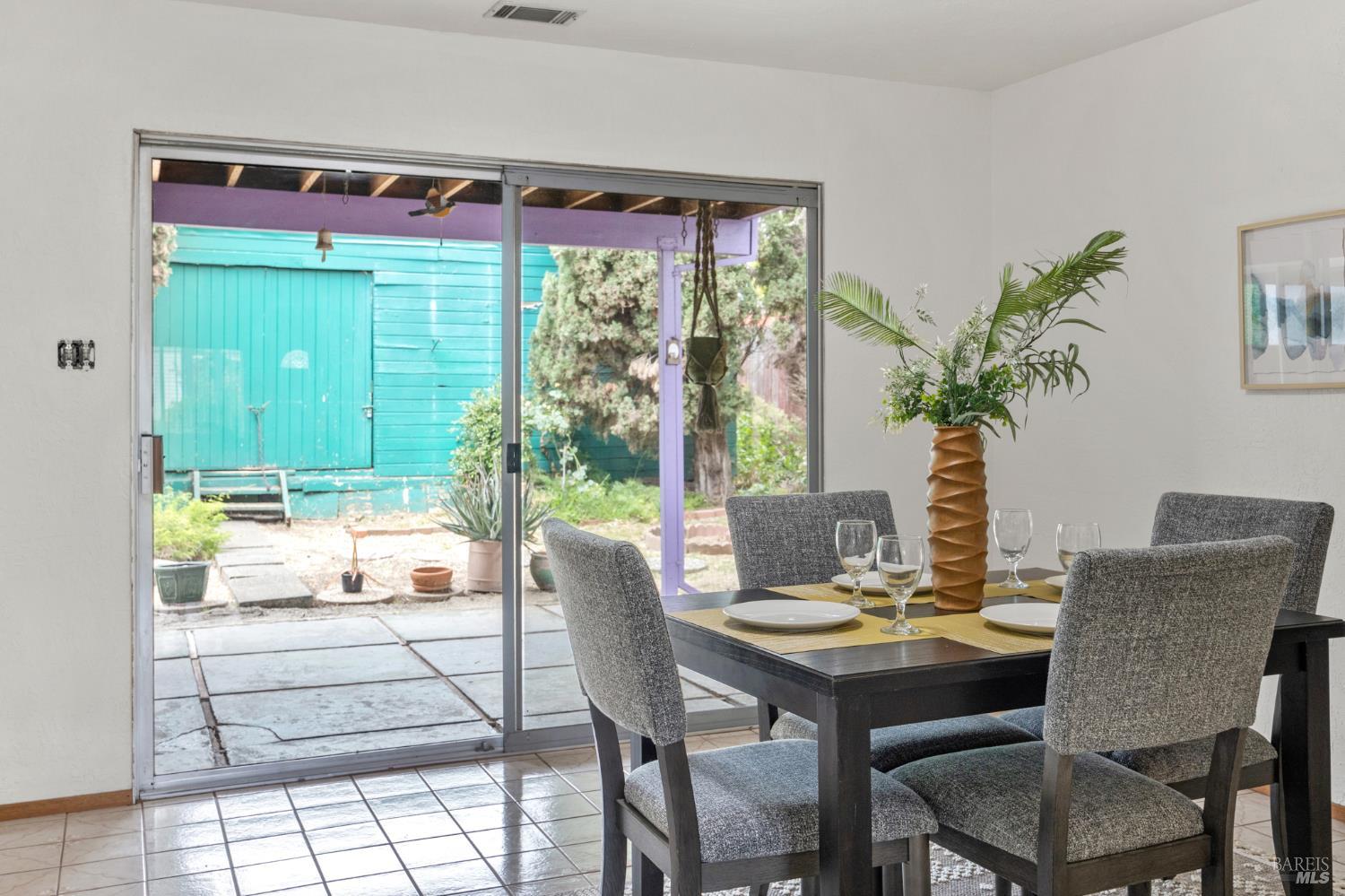 Detail Gallery Image 22 of 34 For 1037 Sheridan St, Vallejo,  CA 94590 - 3 Beds | 2 Baths