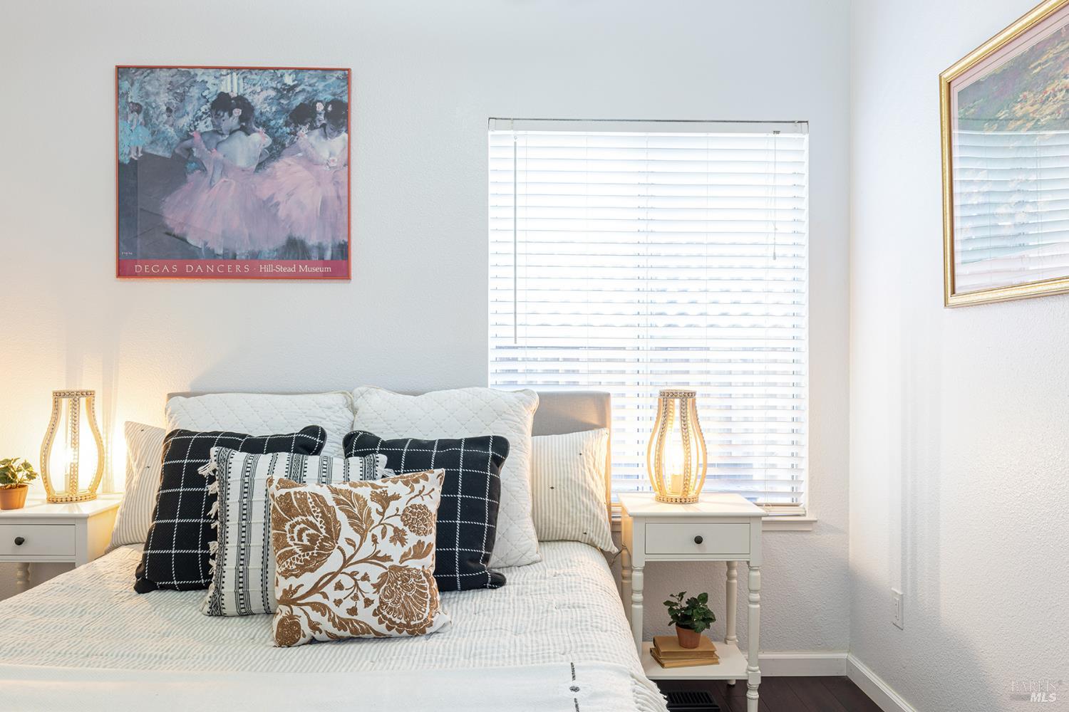 Detail Gallery Image 6 of 63 For 2130 Camenson St, Napa,  CA 94558 - 4 Beds | 3 Baths