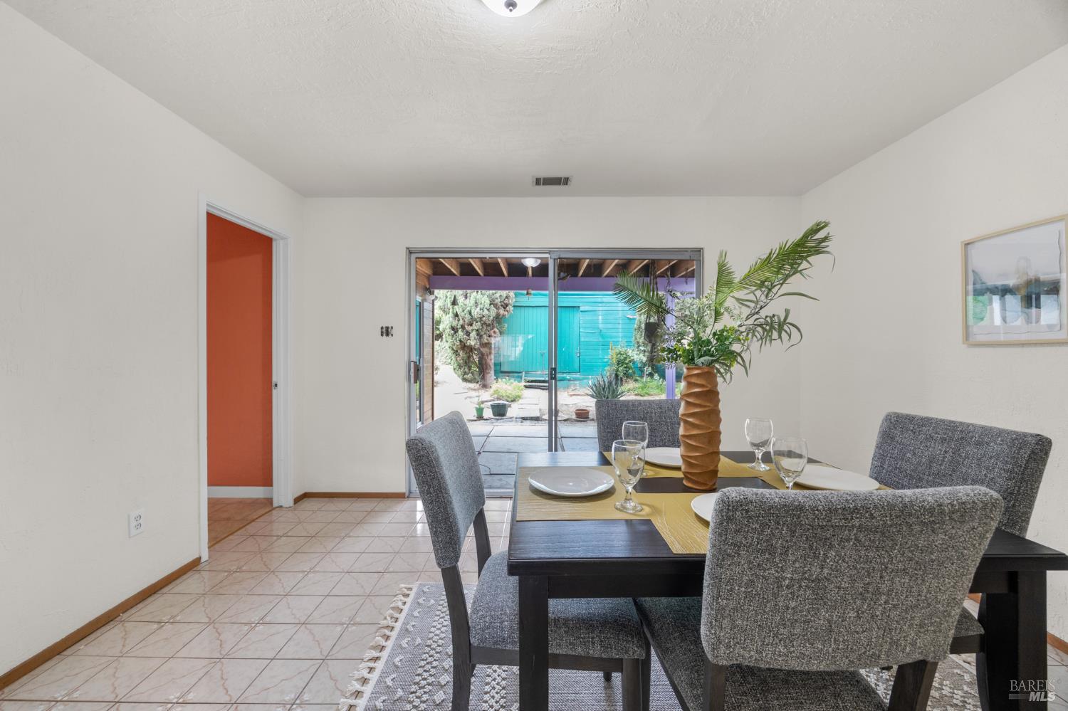 Detail Gallery Image 20 of 34 For 1037 Sheridan St, Vallejo,  CA 94590 - 3 Beds | 2 Baths