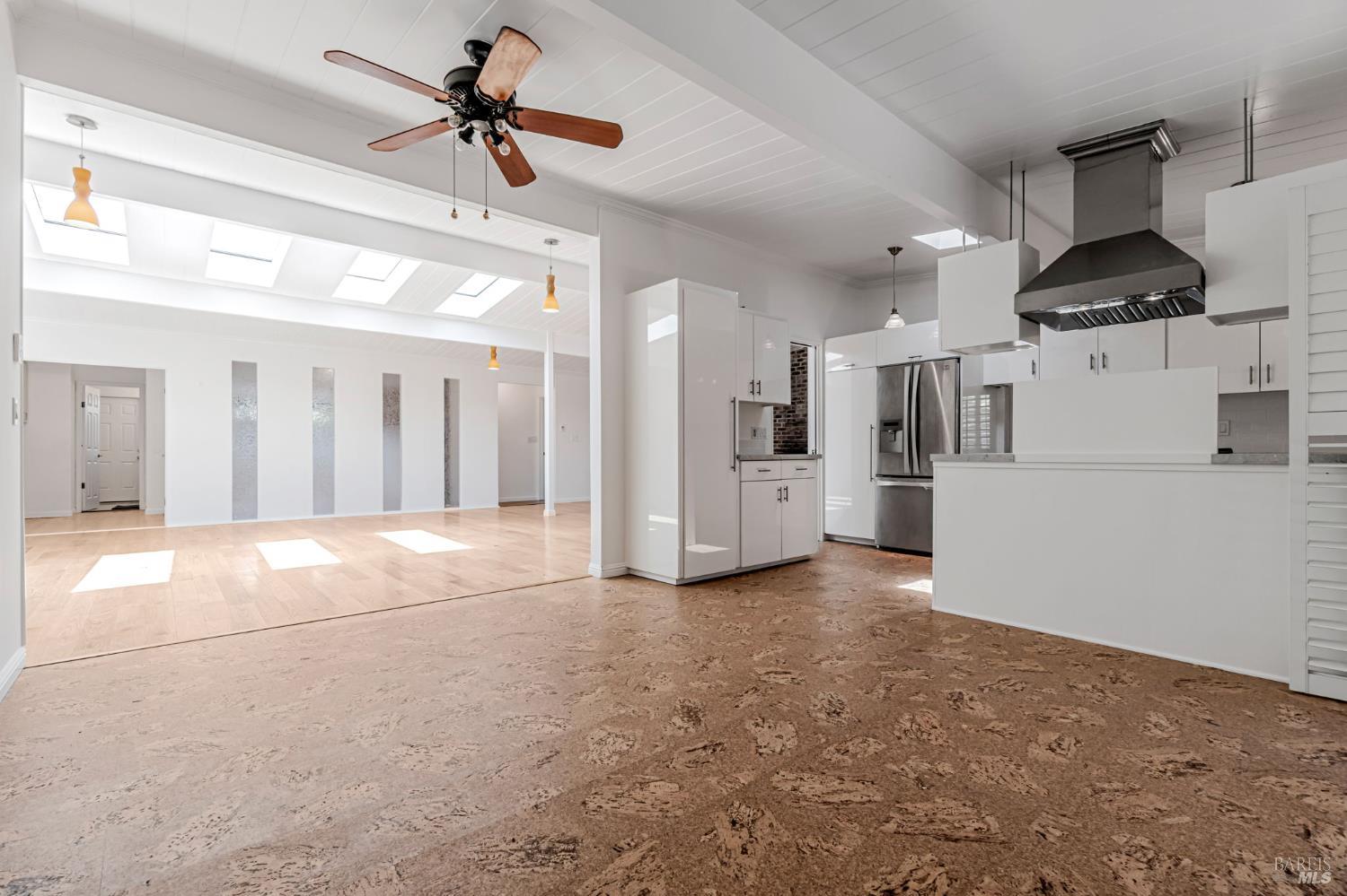 Detail Gallery Image 24 of 57 For 915 Del Ganado Rd, San Rafael,  CA 94030 - 3 Beds | 2 Baths