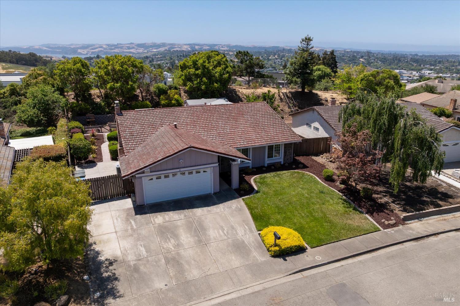 Detail Gallery Image 44 of 52 For 531 Locust Dr, Vallejo,  CA 94591 - 4 Beds | 2 Baths