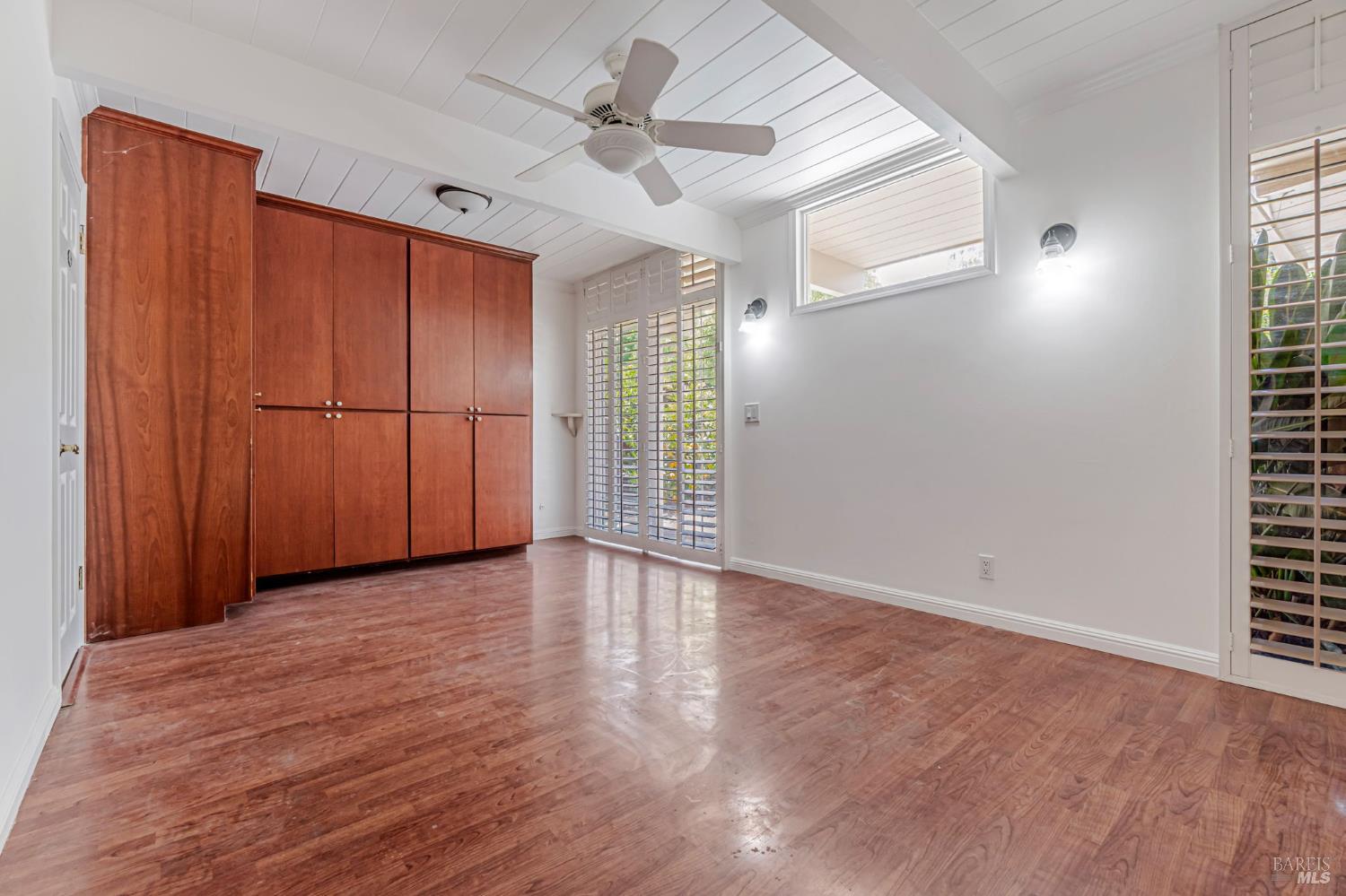 Detail Gallery Image 27 of 57 For 915 Del Ganado Rd, San Rafael,  CA 94030 - 3 Beds | 2 Baths