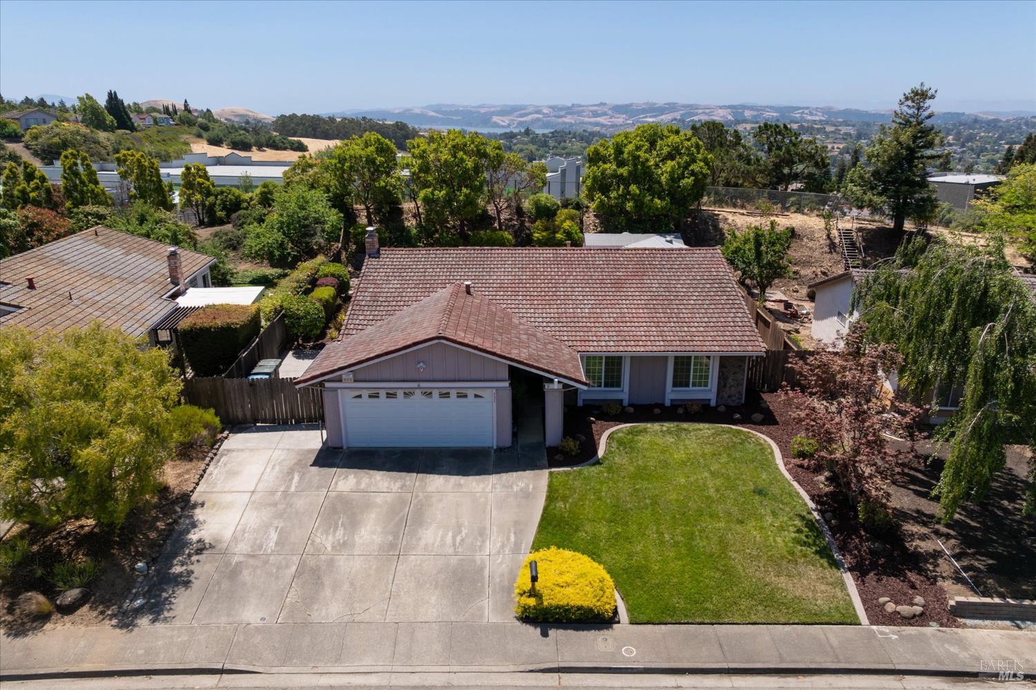 Detail Gallery Image 42 of 52 For 531 Locust Dr, Vallejo,  CA 94591 - 4 Beds | 2 Baths
