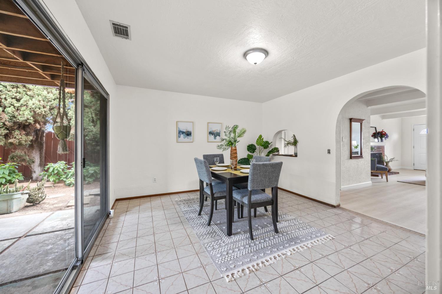 Detail Gallery Image 19 of 34 For 1037 Sheridan St, Vallejo,  CA 94590 - 3 Beds | 2 Baths