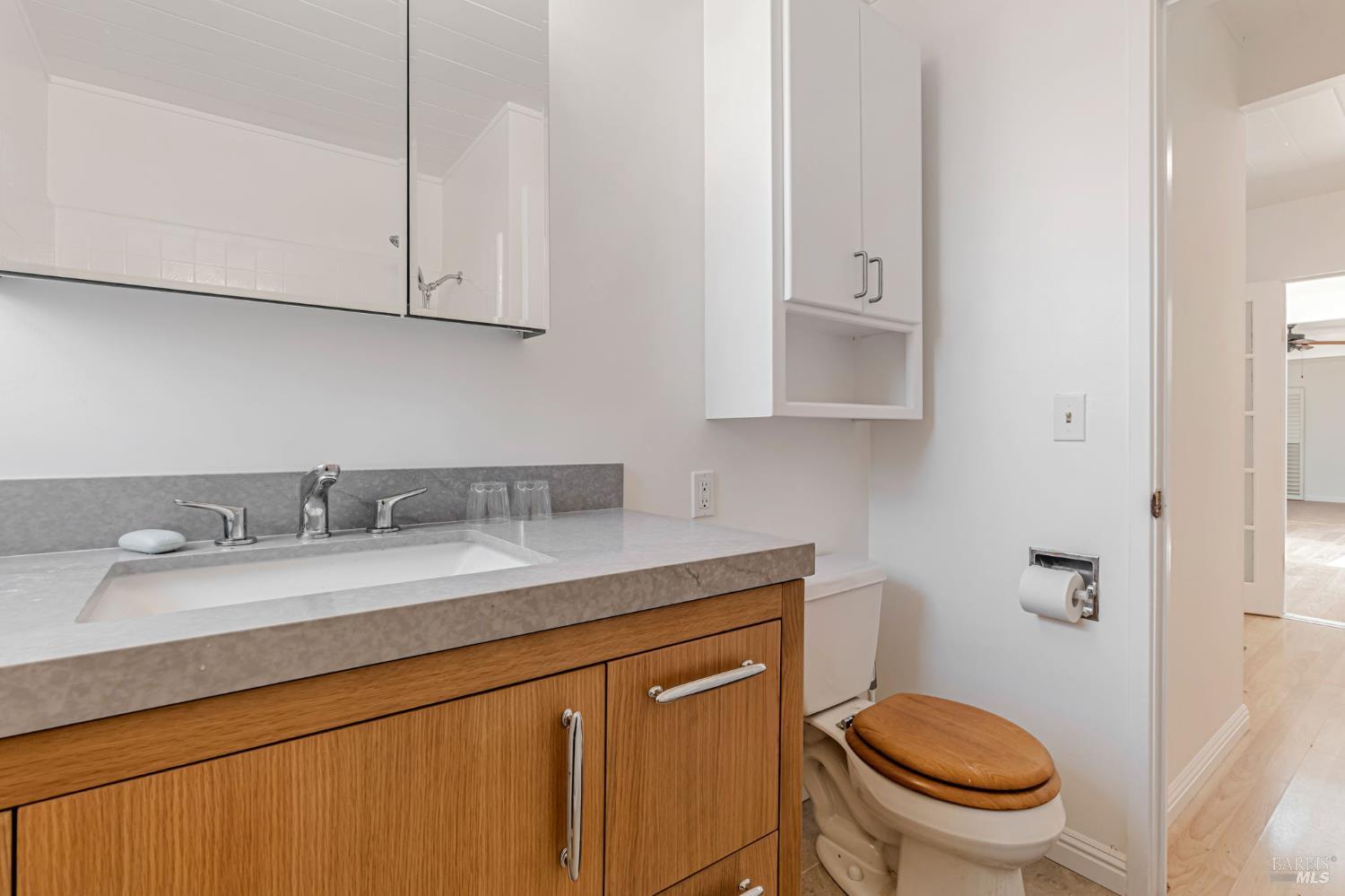 Detail Gallery Image 43 of 57 For 915 Del Ganado Rd, San Rafael,  CA 94030 - 3 Beds | 2 Baths