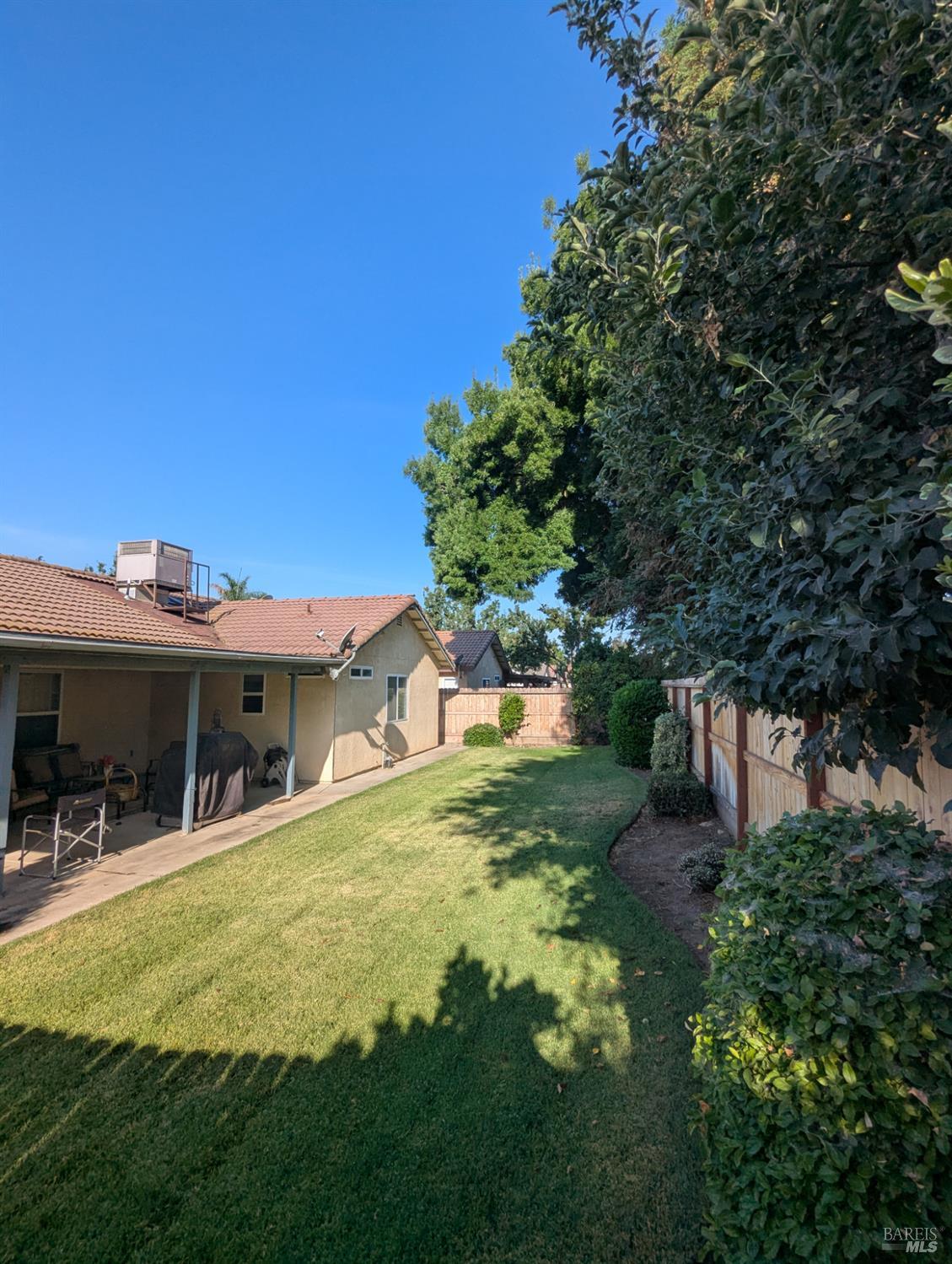 Detail Gallery Image 5 of 31 For 3041 Ren Way, Madera,  CA 93637 - 3 Beds | 2 Baths