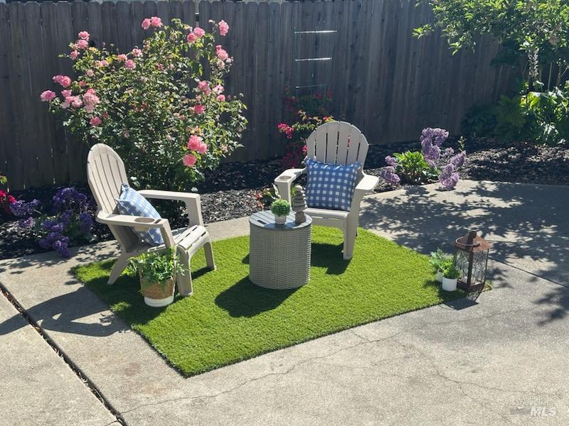 Detail Gallery Image 31 of 33 For 1811 Pacifica Ct, Benicia,  CA 94510 - 3 Beds | 2 Baths