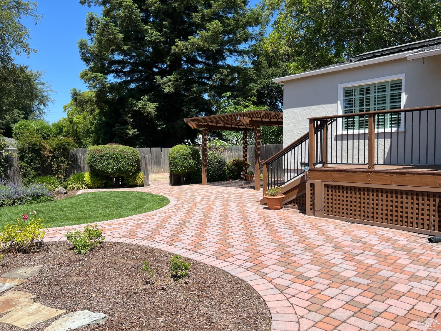 Banks Avenue, Napa, California image 29
