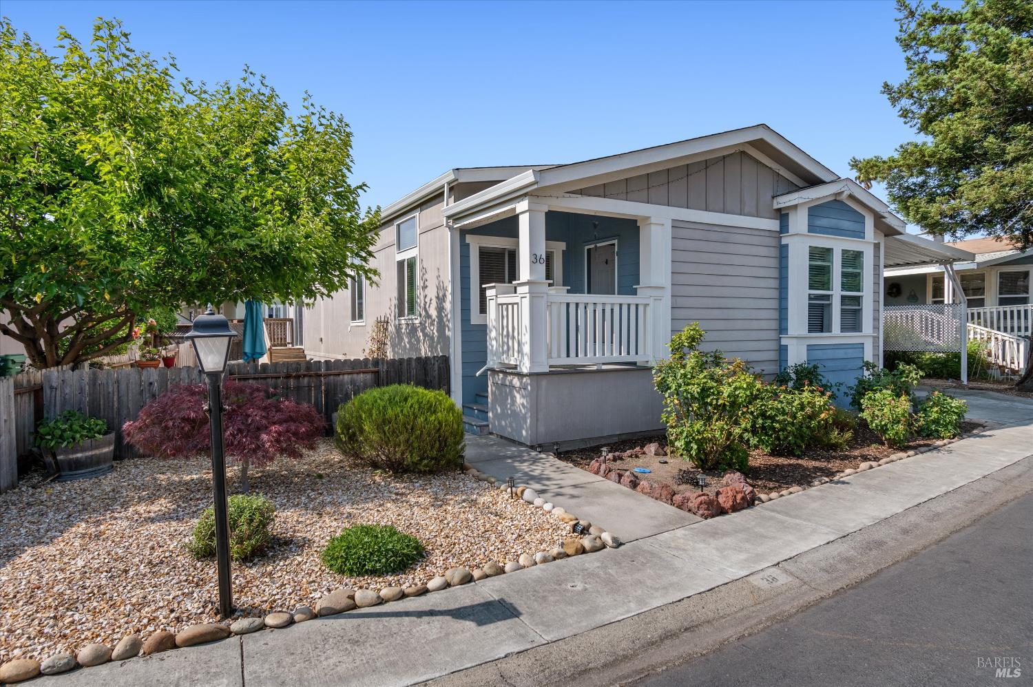 36 N Napa Dr