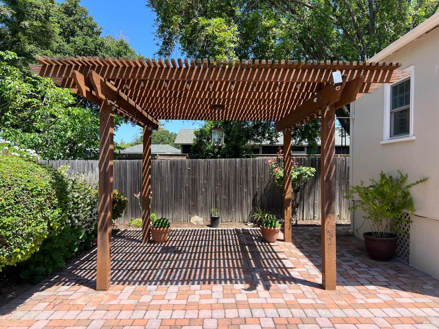 Banks Avenue, Napa, California image 26