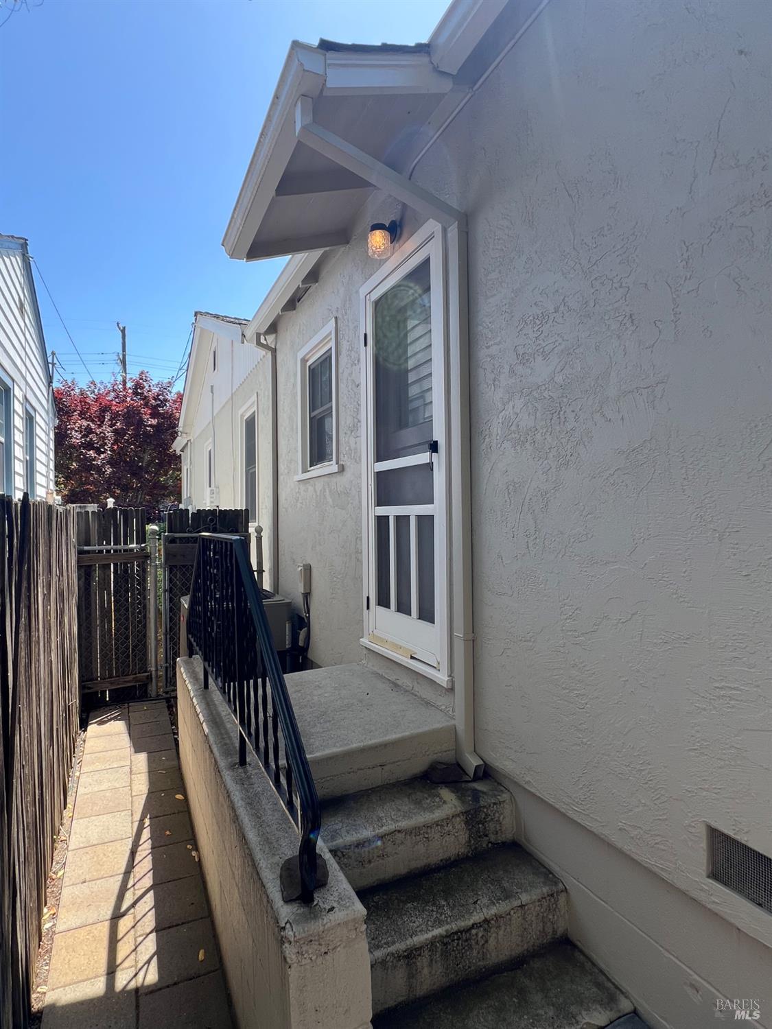 Banks Avenue, Napa, California image 39