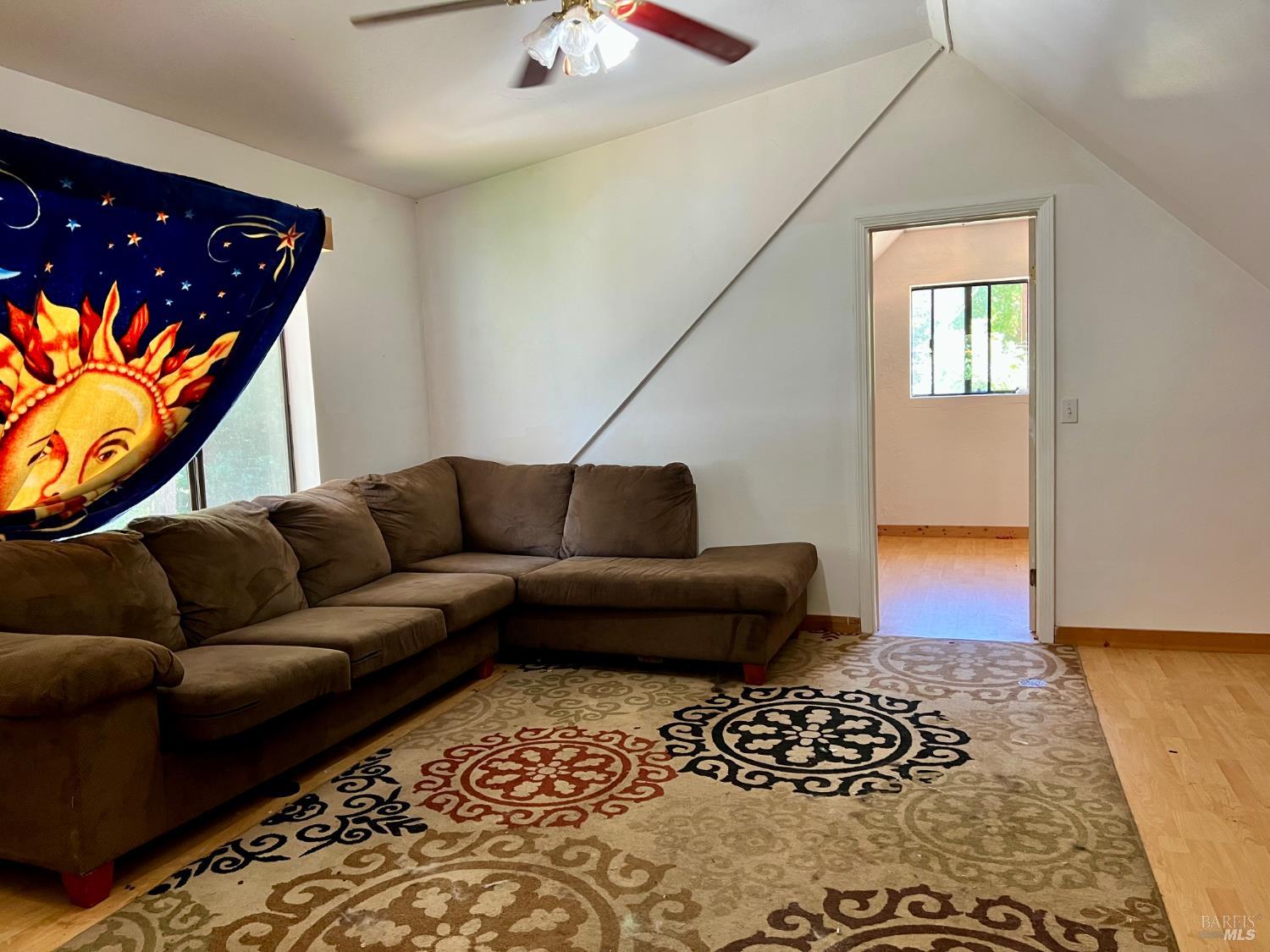Detail Gallery Image 17 of 23 For 9826 Meadow Dr, Cobb,  CA 95426 - 3 Beds | 2 Baths