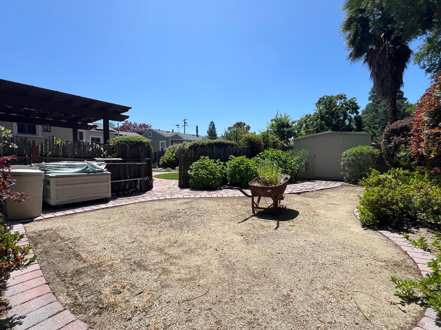 Banks Avenue, Napa, California image 37
