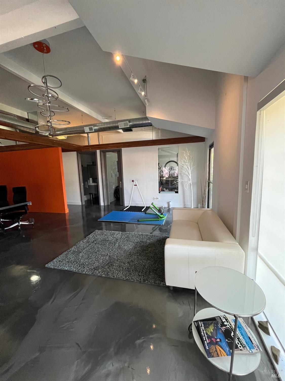Detail Gallery Image 5 of 11 For 14 Commercial Blvd #119,  Novato,  CA 94949 - – Beds | – Baths