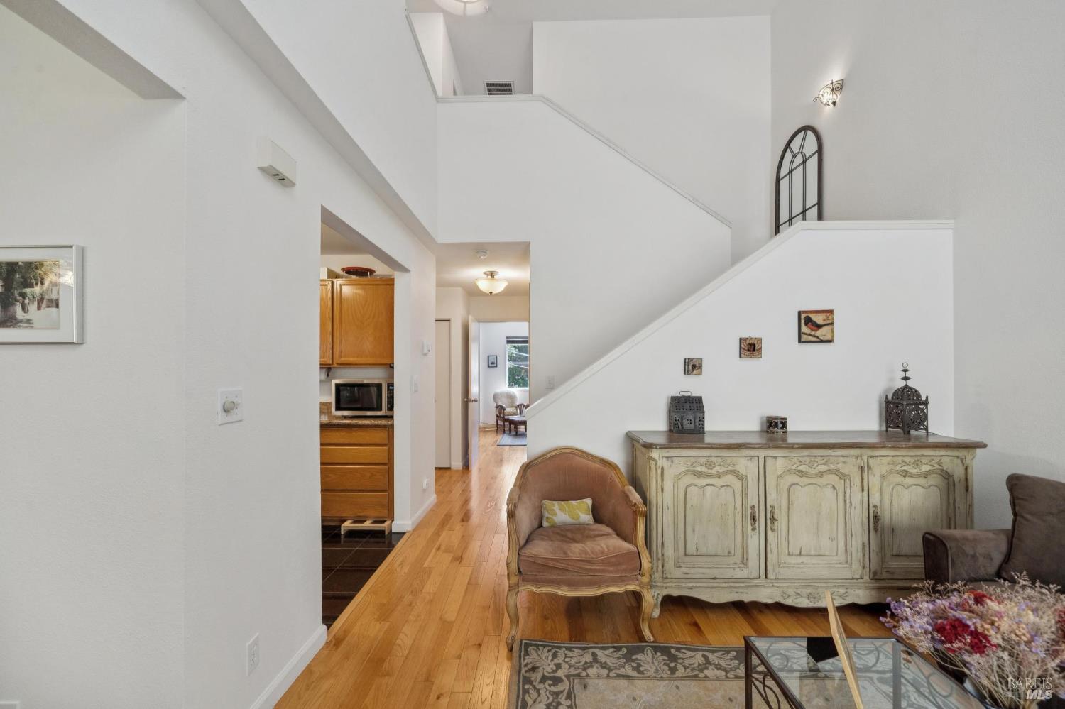 Detail Gallery Image 39 of 46 For 35 Buckelew St, Sausalito,  CA 94965 - 3 Beds | 2 Baths