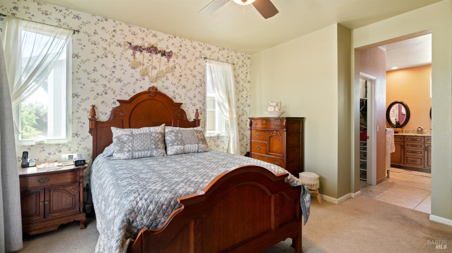 Detail Gallery Image 15 of 34 For 1205 Mateo Dr, Rohnert Park,  CA 94928 - 3 Beds | 2/1 Baths