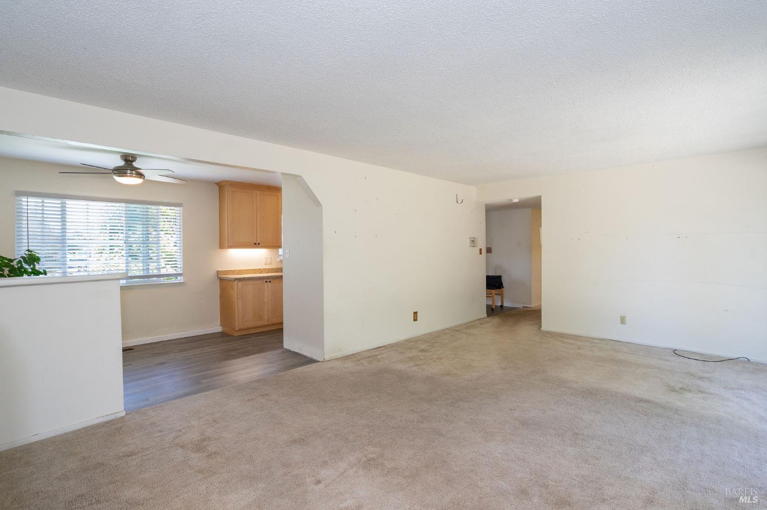 Detail Gallery Image 7 of 79 For 1736 Ensenada Ct, Santa Rosa,  CA 95401 - 3 Beds | 2 Baths