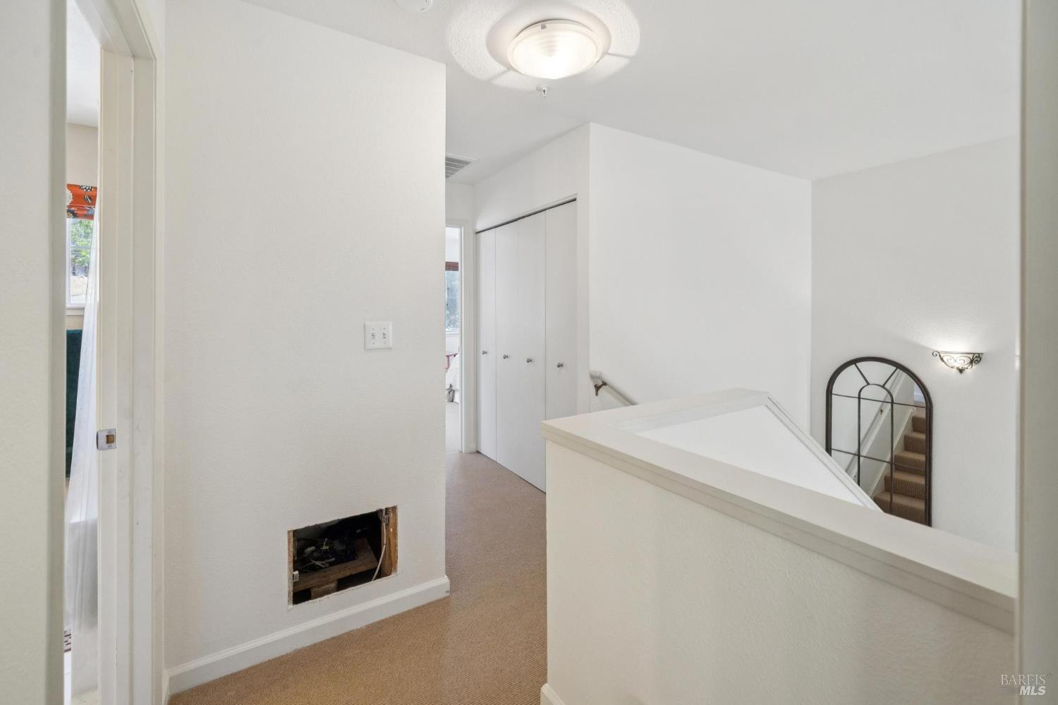 Detail Gallery Image 34 of 46 For 35 Buckelew St, Sausalito,  CA 94965 - 3 Beds | 2 Baths