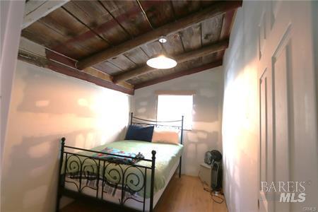 Detail Gallery Image 10 of 18 For 10354 Mulberry St St, Loch Lomond,  CA 95461 - 2 Beds | 1 Baths